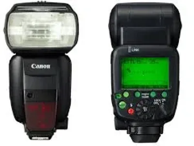 2x Blesk Canon Speedlite 600EX-RT + speedlite transmitter st-e3-rt